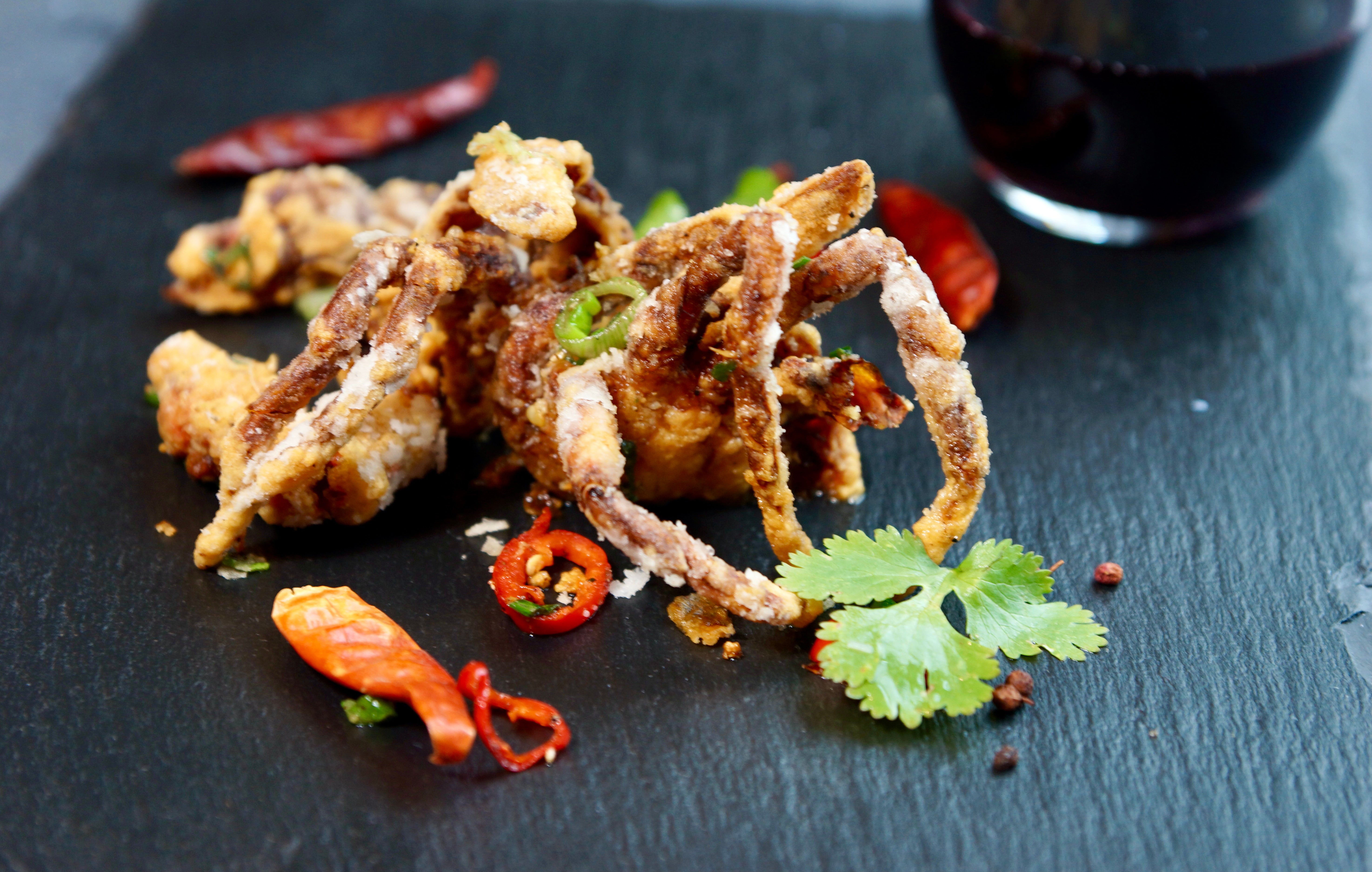 Deep Fried Soft Shell Crab with Garlic & Chilli (椒鹽軟殼蟹) Each