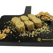 Walnut Roll Baklawa