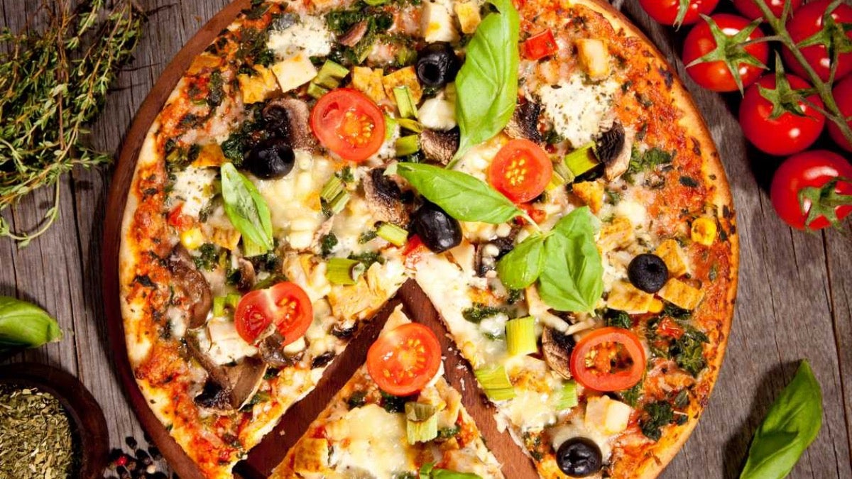 20" Vegetarian Classic Pizza