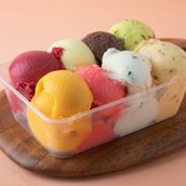Mixed Flavor Ice Cream Box 0.5 Kg