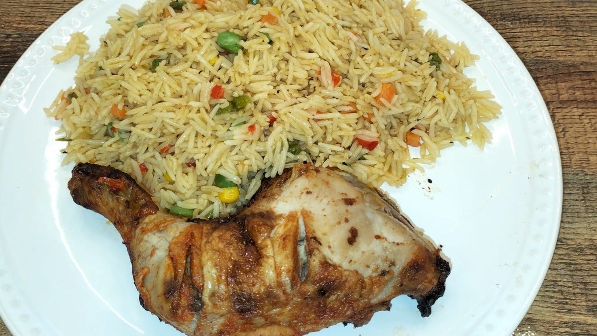 Veggie Rice with 1/4 Grilled Chicken