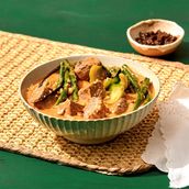 Beef Kare Kare