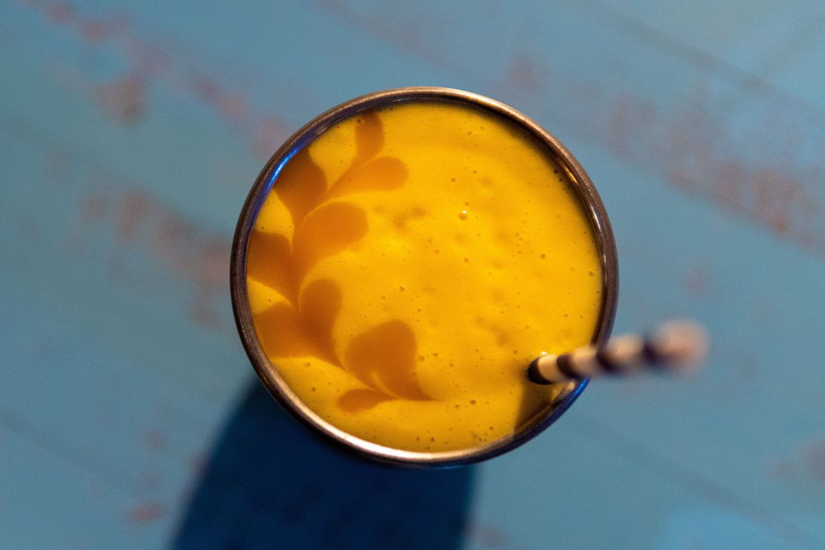 MANGO LASSI ��