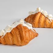 Halloumi Croissant (1pc)