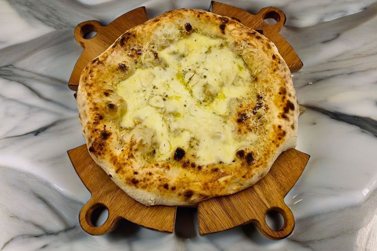 Garlic & Cheese Bread (V)(VG) 