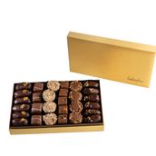 Zadina Iconic Emirati Medium Size Chocolate Box 490g