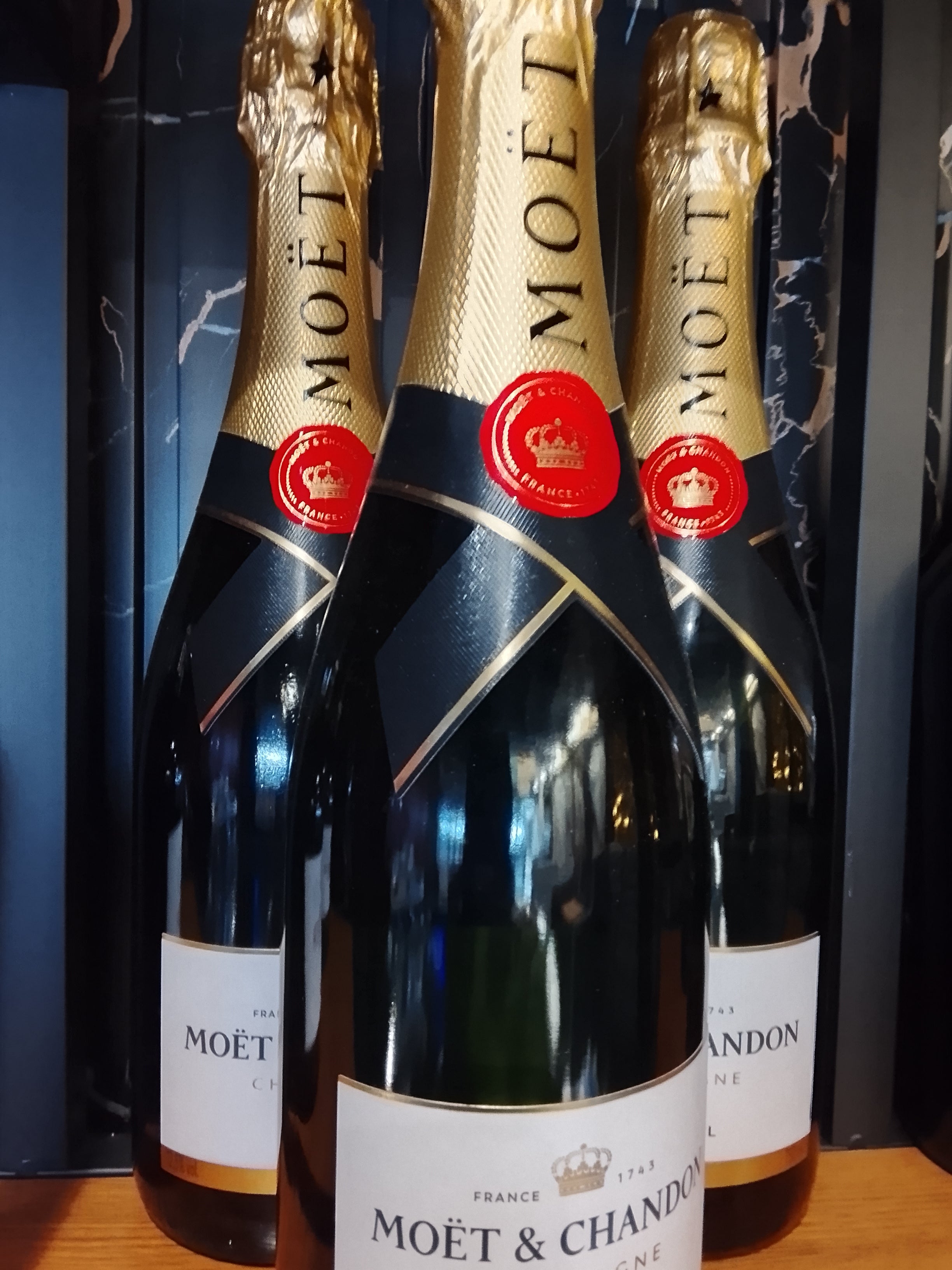 Moet
