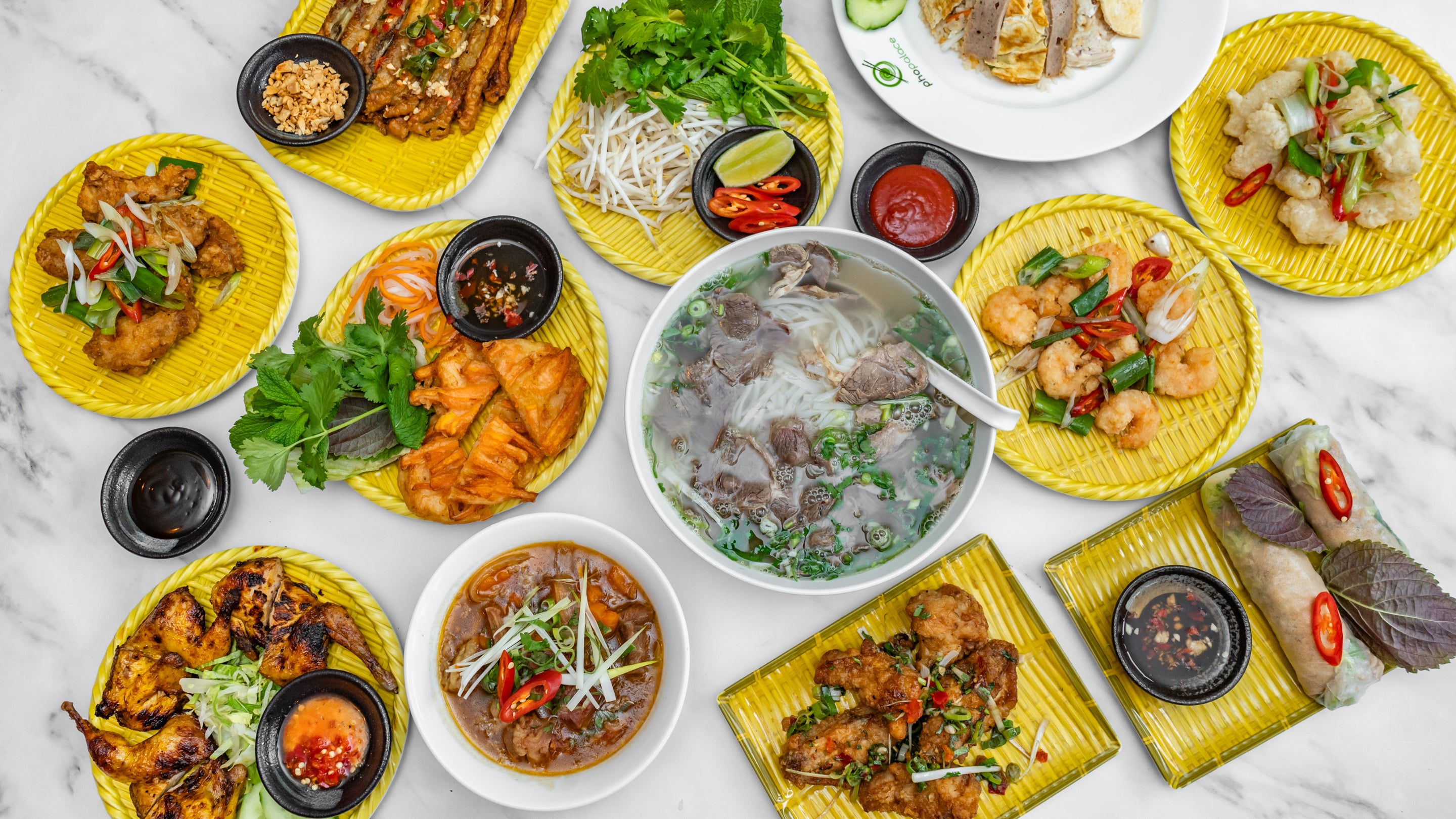 Pho Palace