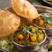 Puri Bhaji (2pcs)