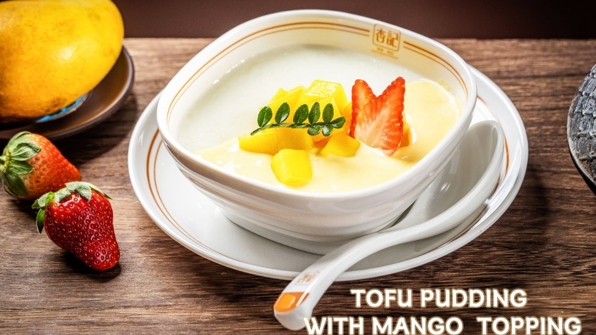 多芒冰豆花 Tofu Pudding with Mango Topping