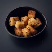 Baked Garden Herbs Croutons