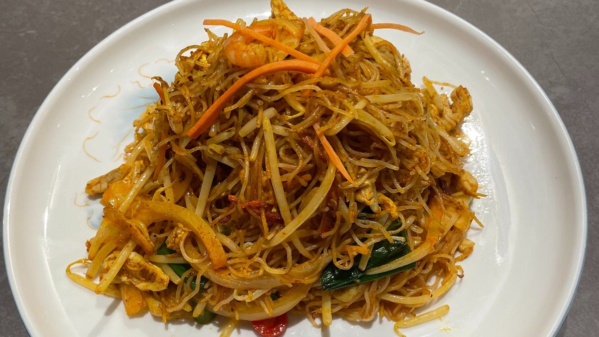 星洲炒米粉 Singapore-Style Fried Vermicelli