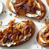 Goat Cheese And Caramelized onion