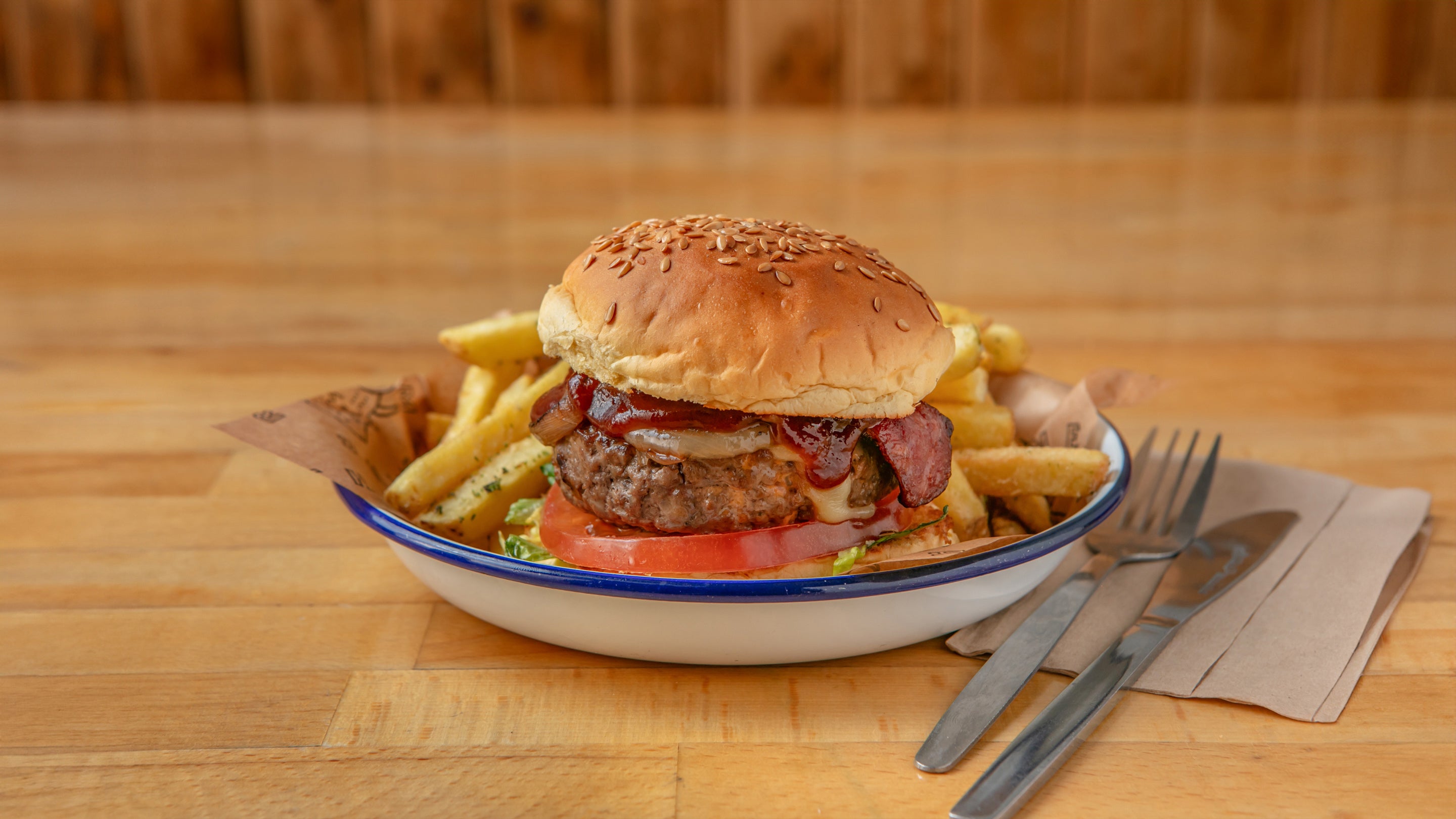 The Meating Room (House Burger)