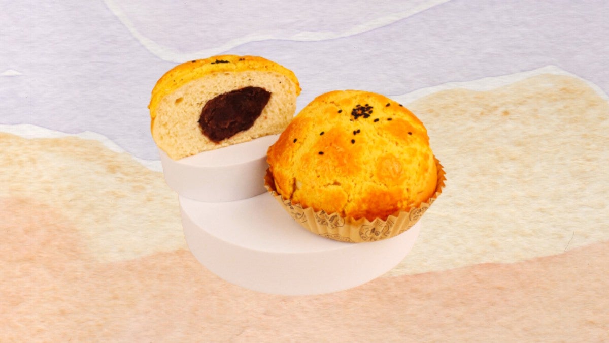 Red Bean Polo Bun