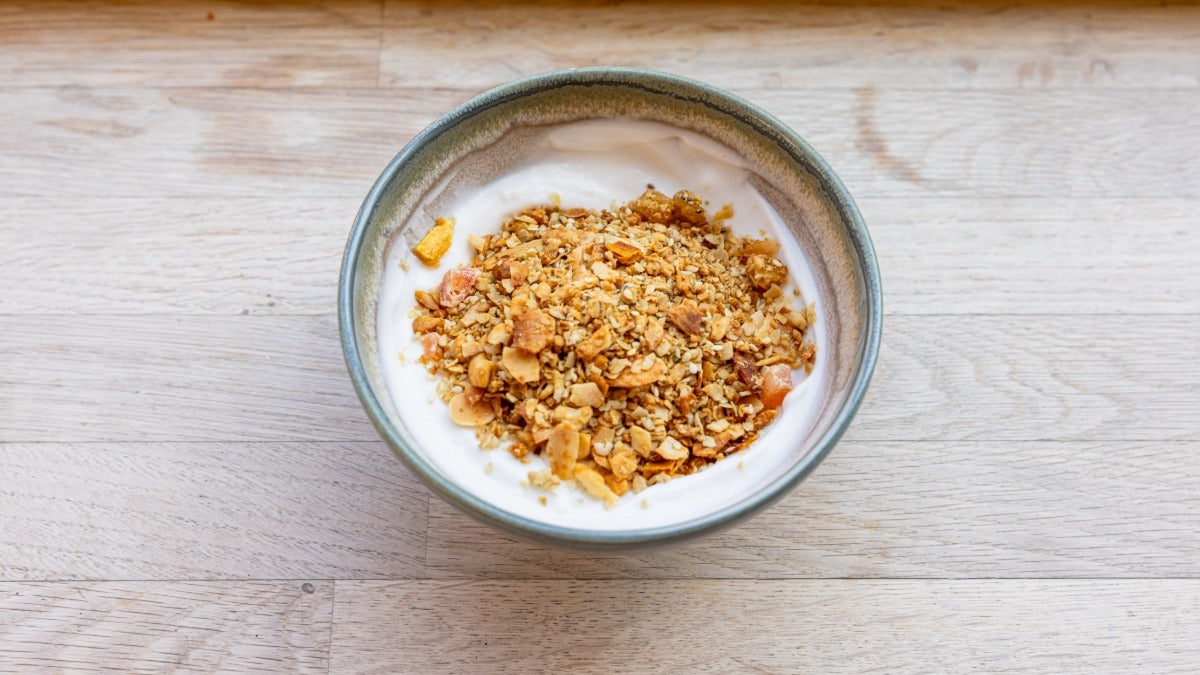 Yoghurt & Granola