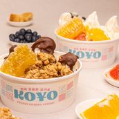 Large cup 17oz with 5 Toppings + 1 FREE