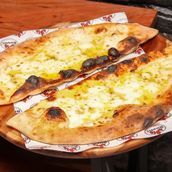Wood Fired Garlic Bread With Cheese