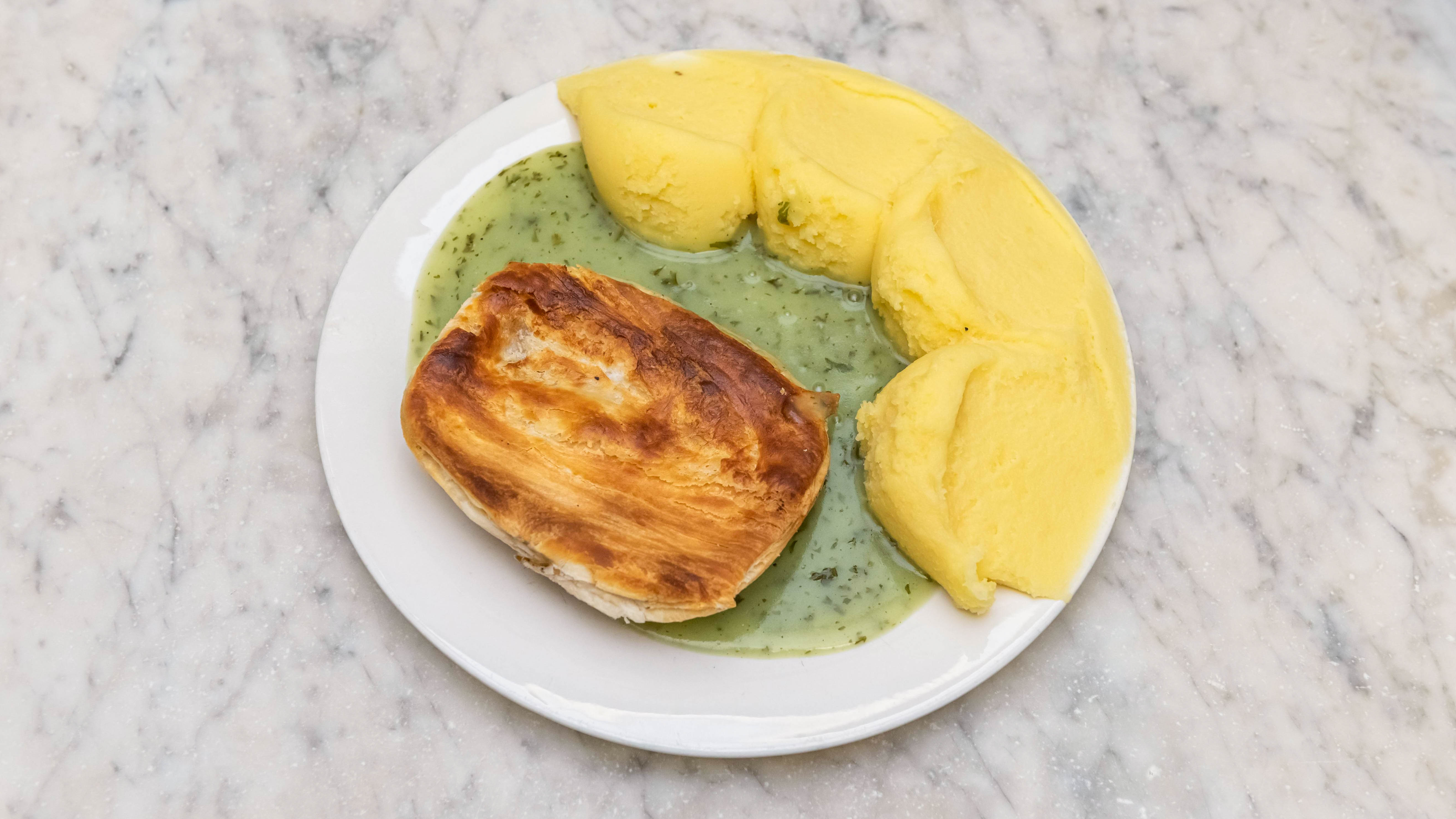 1 Pie & 2 Mash
