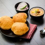 Aaloo-Poori