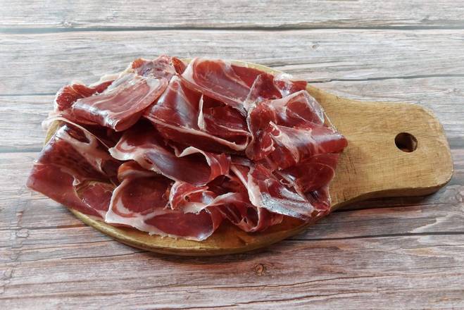 Plato de jamon con pan tomate