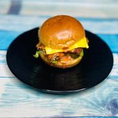 Adams Crispy Chicken Burger