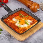 Shakshuka With Flatbread