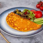 Omelette With Cheese And Fresh Vegetables