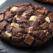 NYC Triple Chocolate Cookies