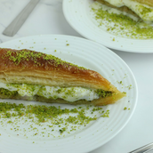Baklava With Turkish Sade Ice Cream