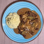 Beef Stroganoff – Бефстроганов