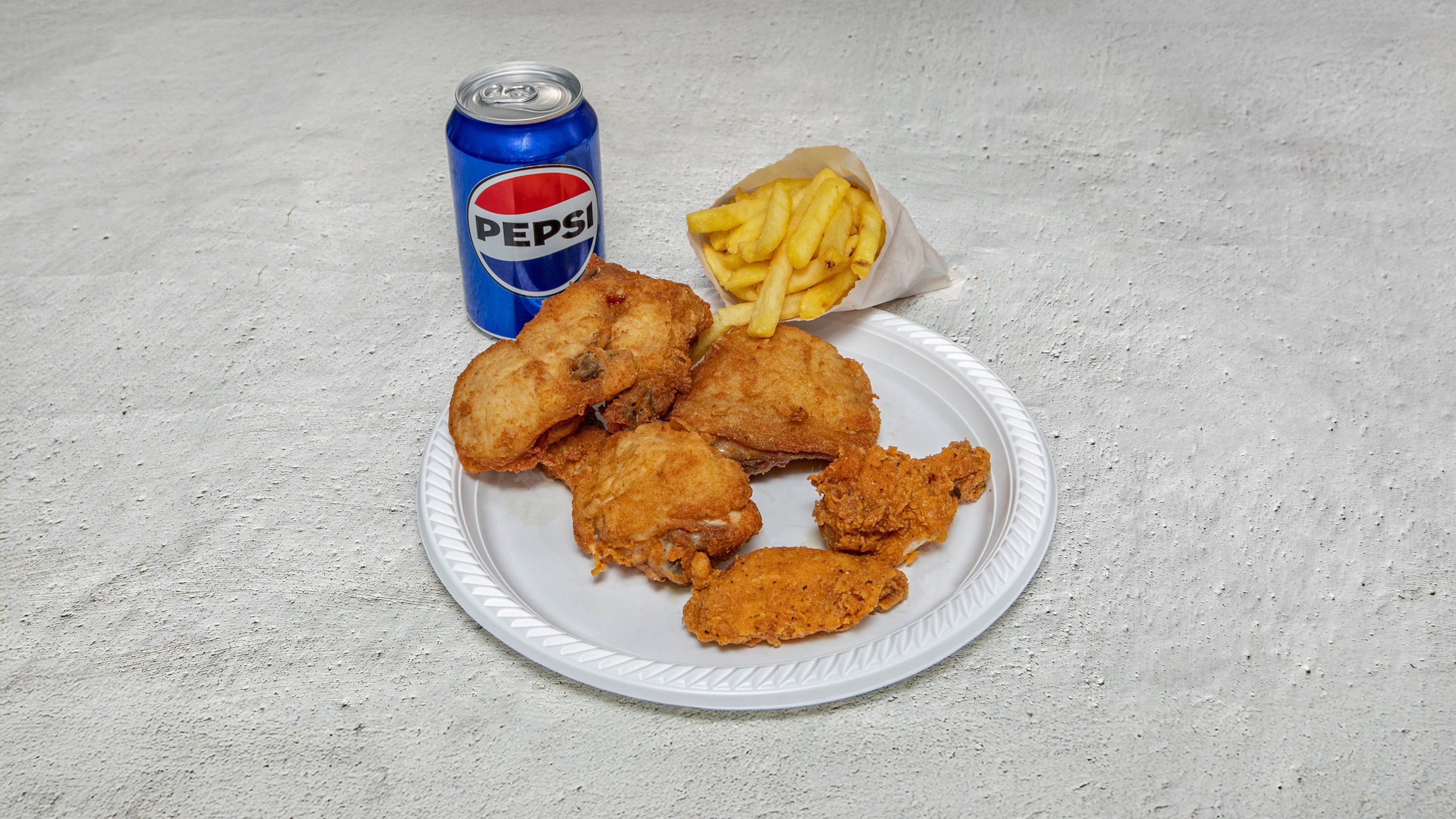 Chicken, 2 Wings, Fries and Drink