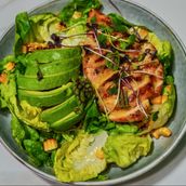 Avocado Chicken Summer Salad 