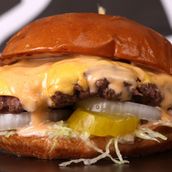 Uno Classic Burger