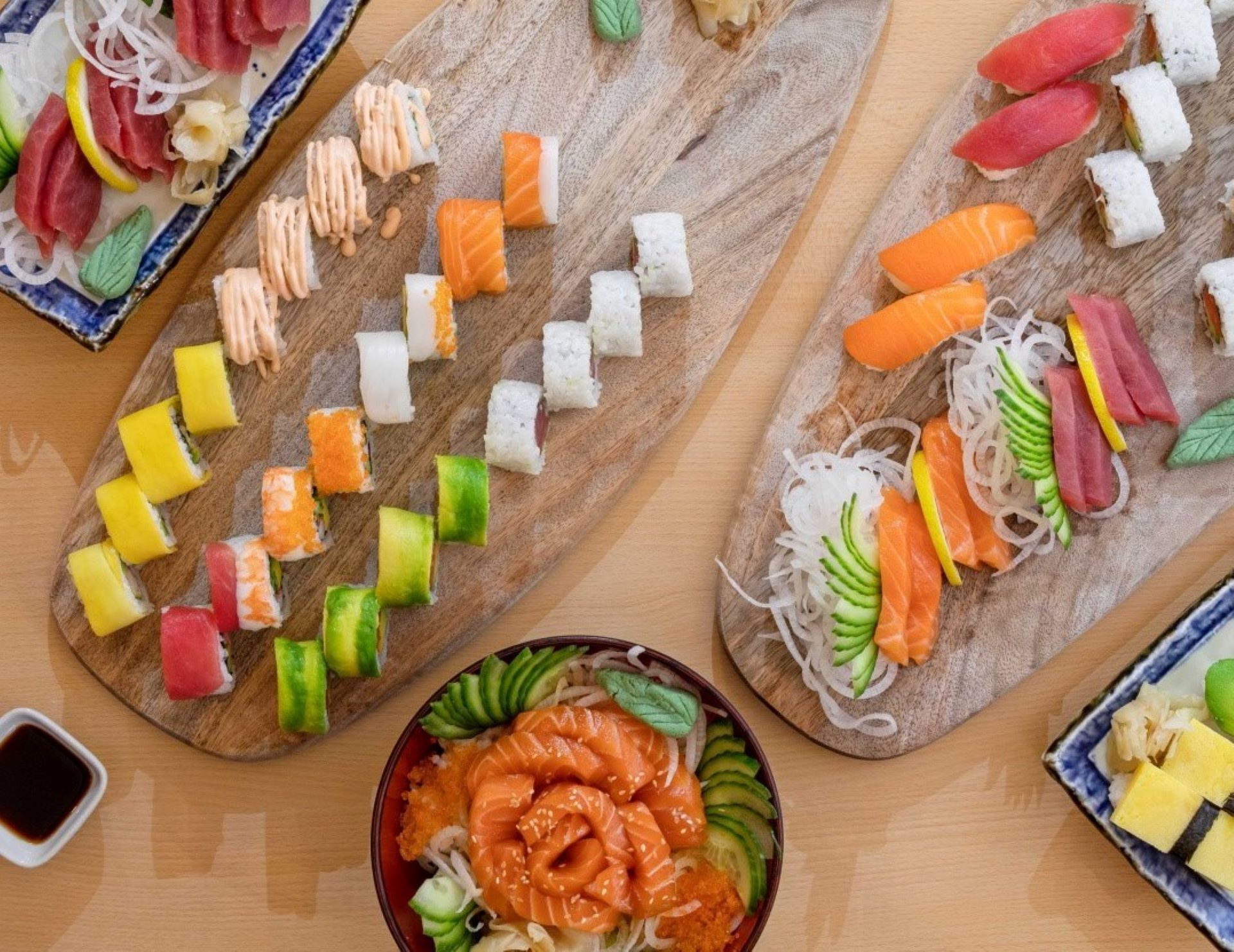 Sushi by Tenkaichi