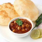Chana Bhatura