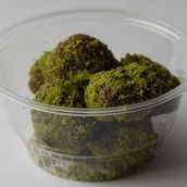 Pistachio Chocolate Ball 8 Pcs