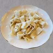 Broad Noodle 