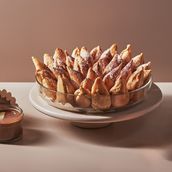 Crunchy Bueno Profiteroles