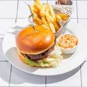 Burger 4 Cheeses