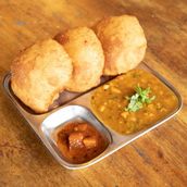 Dubki Aloo Puri