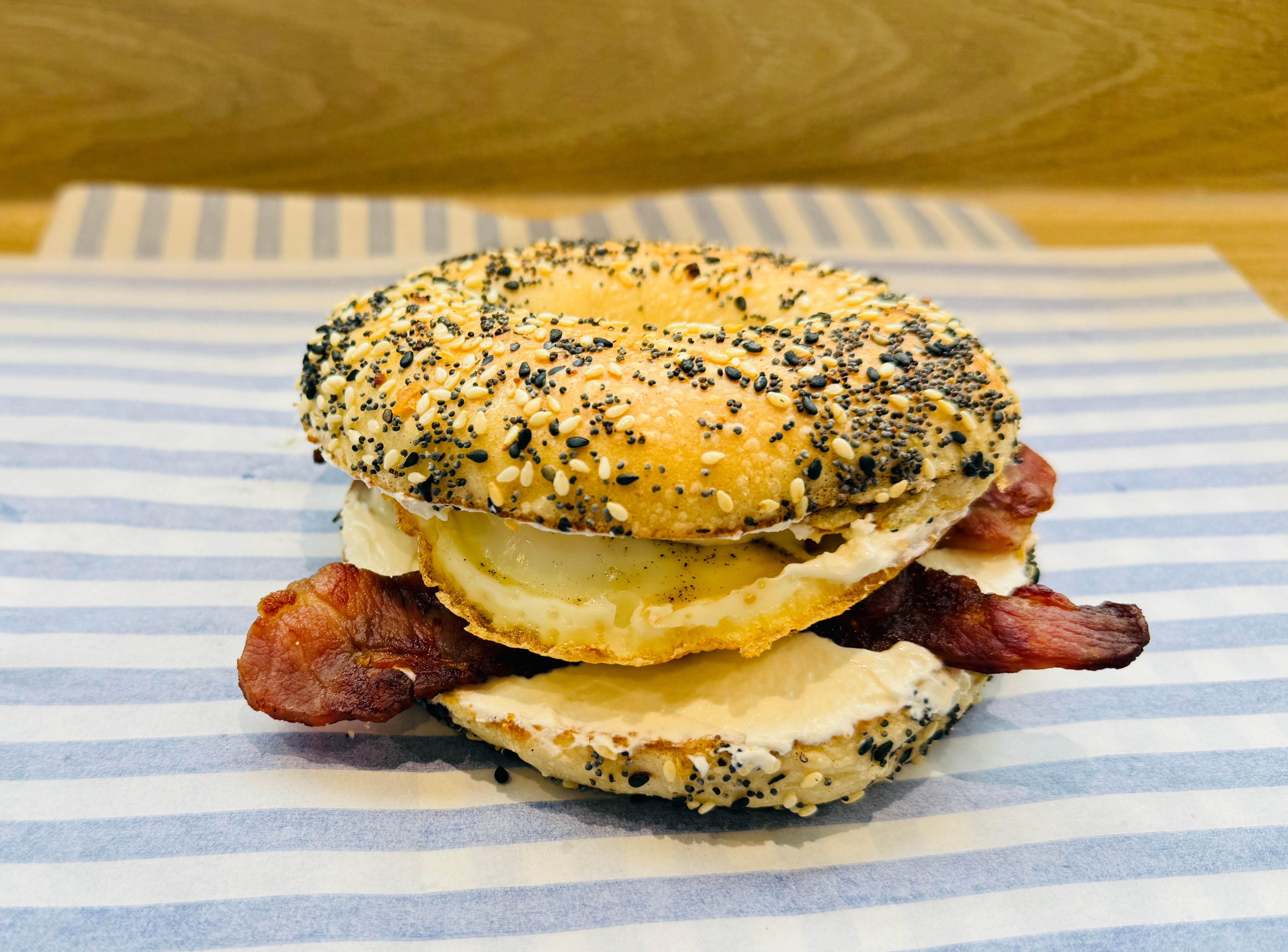 Style  12 - Bacon, Fried egg, & Cream Cheese