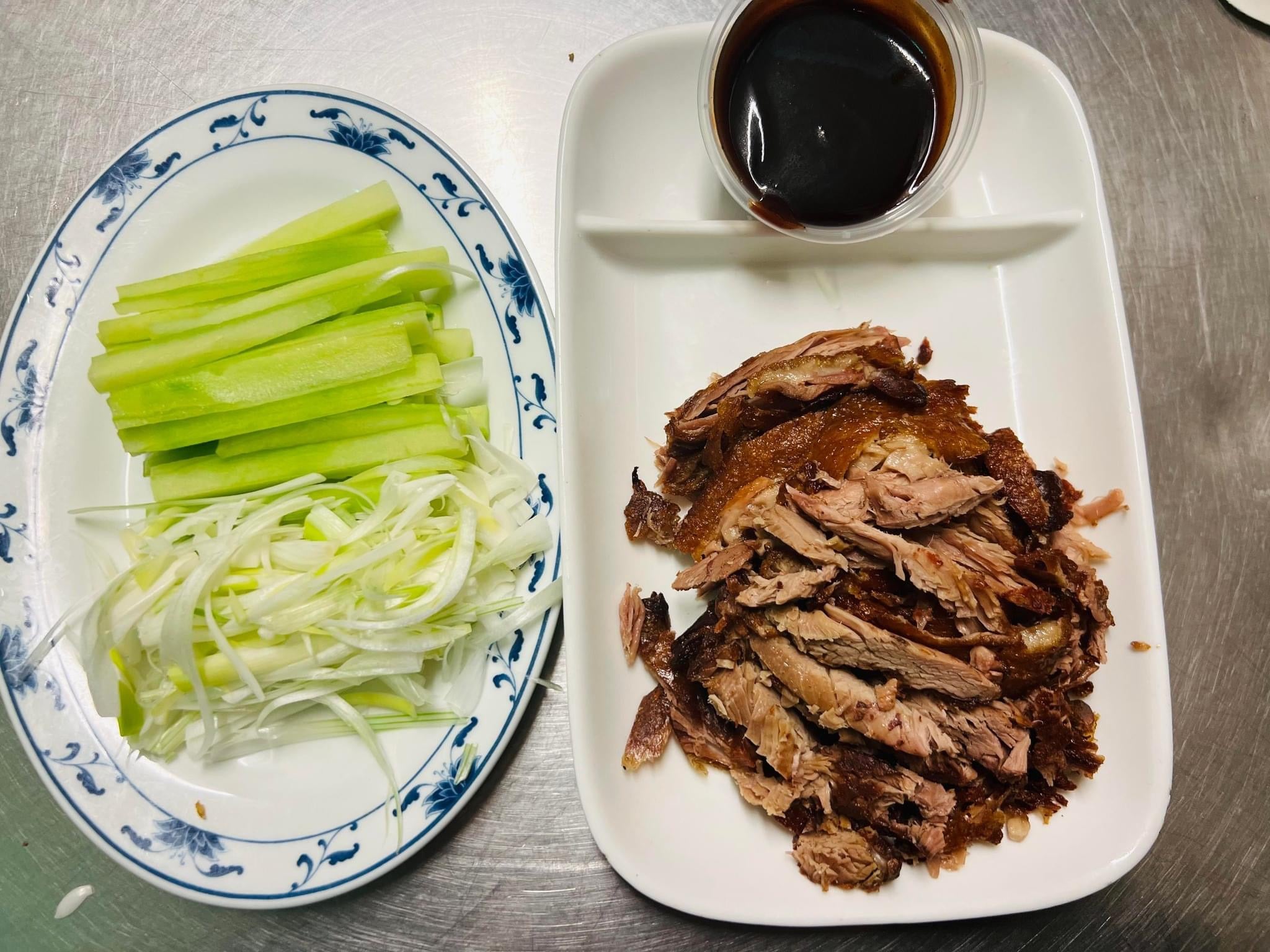2c. 一只鸭 Aromatic Duck with Pancakes (Whole)