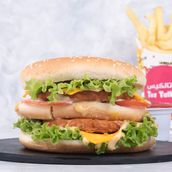 double chicken burger sandwich