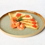 Blini With Salmon And Salmon Caviar / Блины с лососем и икрой лосося