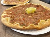 Mankousha Meat shamia