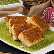 Basbosa with Cream