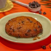 Chocolate Chip Cookie