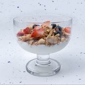 YOGHURT PARFAIT (V,N,GF) 