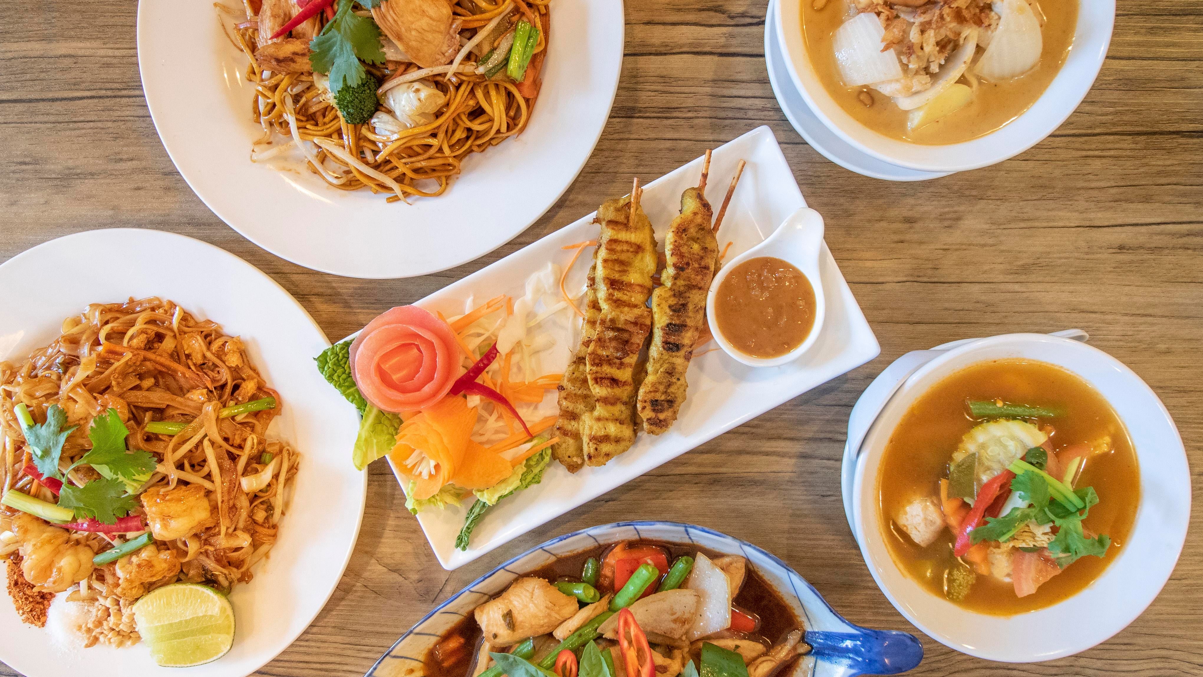 Thai Royal Curries & Noodles